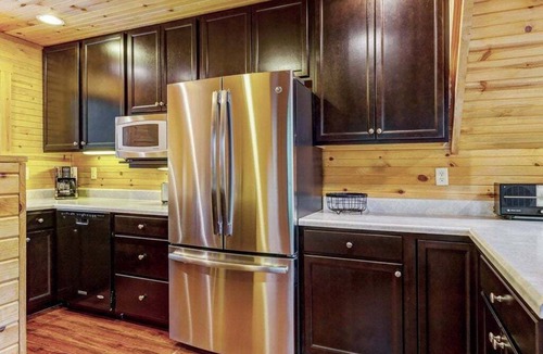 Innsbrook Cottage | Waterfront A-Frame with Hot Tub