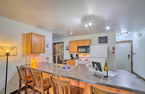 Goodman Condo | Waterfront Crivitz Property w/Lake Access!