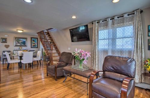 Mastic Beach House | Waterfront Home w/Large Deck & Dock on Narrow Bay