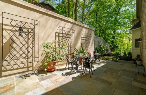 McLean House | Wedding Venue - Maison D'artagnan on Pimmit Run - Great for Extended Stays