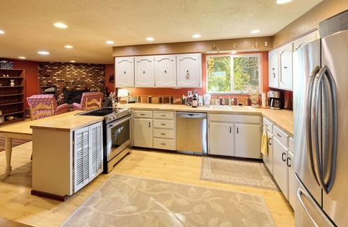 Silverton House | Welcome to Blumenhaus! A cozy home on an incredible property near downtown.