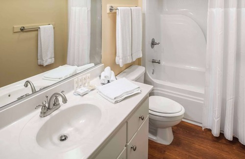 Berkeley Resort | Welcome to Greensprings Vacation Resort, Williamsburg, VA