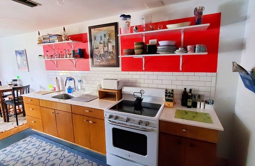 South Pensacola House | *Welcome to Parrot House*