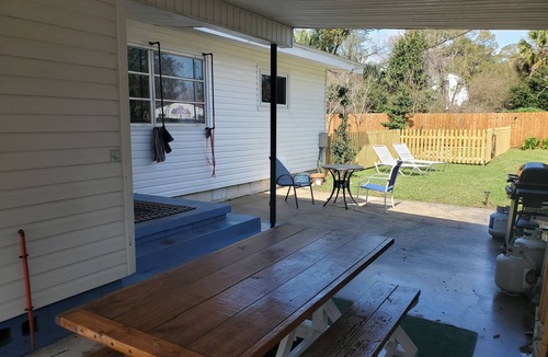 South Pensacola House | *Welcome to Parrot House*