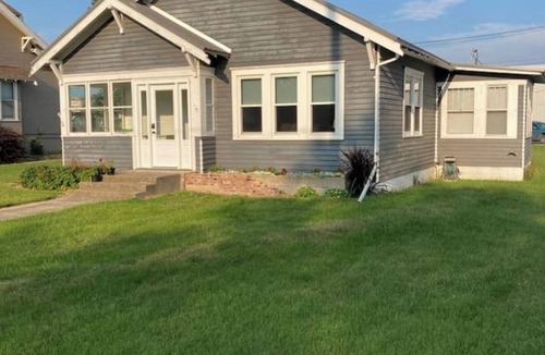 De Smet House | Wild Rose Cottage Save