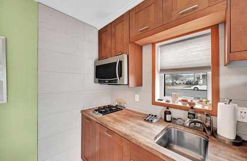 North Wildwood Condo | WildWoof Beach Bungalow @ North Wildwood - No Pet Fees!