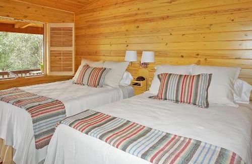 Wimberley Apartment | Wimberley Log Cabins Resort and Suites- Unit 6