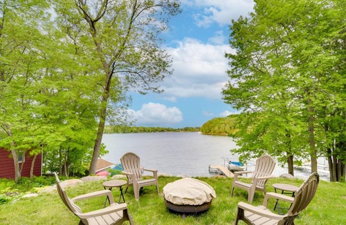 Almelund House | Wisconsin Vacation Rental w/Fire Pit on Long Lake