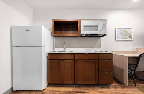 Huntsville Hotel | Woodspring Suites Huntsville - Research Park