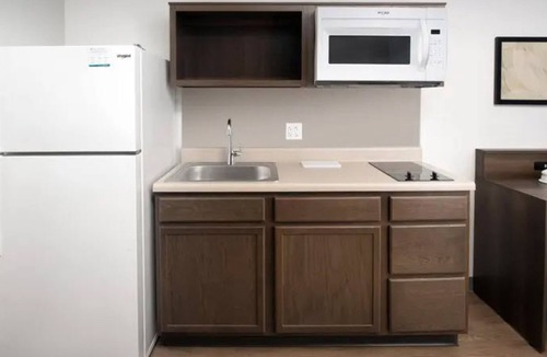 Huntsville Hotel | Woodspring Suites Huntsville - Research Park