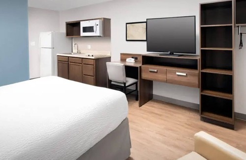 Huntsville Hotel | Woodspring Suites Huntsville - Research Park