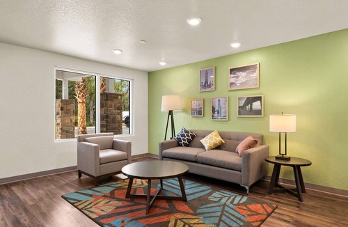 Port Orange Hotel | Woodspring Suites Port Orange - Daytona Beach