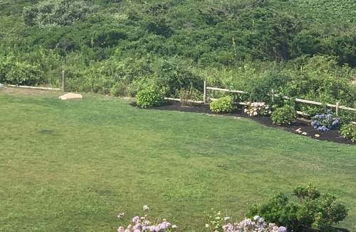 Point Judith Cottage | Work at home with a View/Beachfront Cottage/nightly Sunsets/private sandy beach
