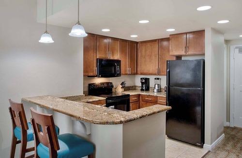 National Harbor Condo | Wyndham National Harbor 1BR Apartment with Resort Access