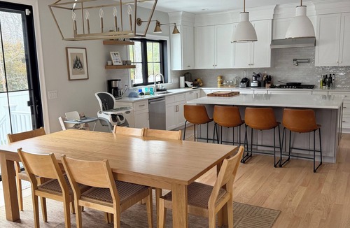 Walpole House | Your Major international sporting event 26 rental home - 4.4 mi from Gillette