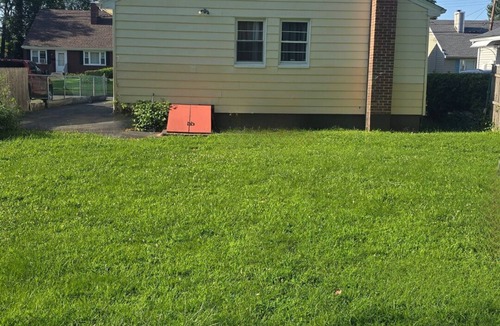 Hartford House | Your Hartford Home Base – Flexible 3BR+Office Near Hospitals