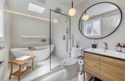 Amazon House | Zen Haus Serene Retreat, prime location with views