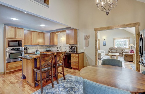 Breckenridge House | Ziggy Bear Lodge: 3 BR, 2.5 BA House in Breckenridge, Sleeps 8