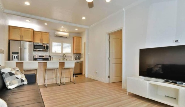 1000#2 Magnificent Beach Home w/AC & 4K TVs