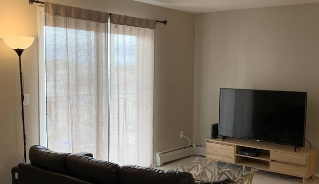 2BR2Bath + Den Condo Near Westview w/ UG parking in Stony Plain