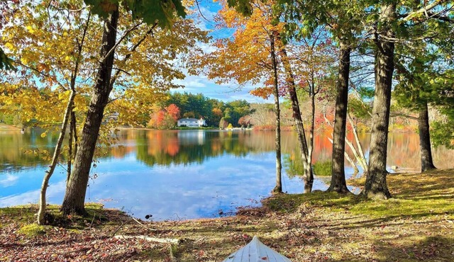 5BR Luxe Lakehouse: Gym, Spa, Bar, Garage