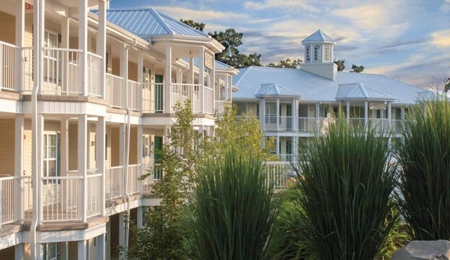 A Blend of Recreation and Scenery, Families Love - Studio