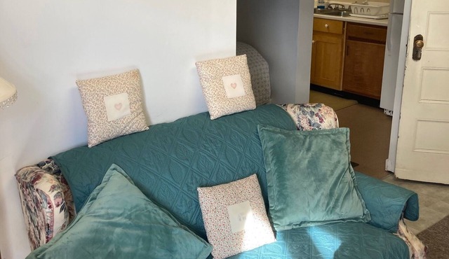 Affordable Lakeside Accomodations in Beautiful Island Pond Right Next to Trail.