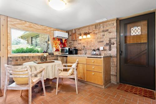 Amazing Grace Luxurious Ranch entire private duplex pet & smoking friendly
