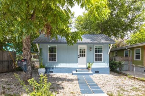 Award-Winning Heritage Home Minutes to Austin Event Venues