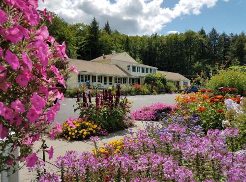 Bay Top Motel