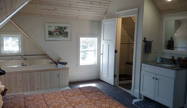 Beach Harbor Resort - Deluxe Apartment