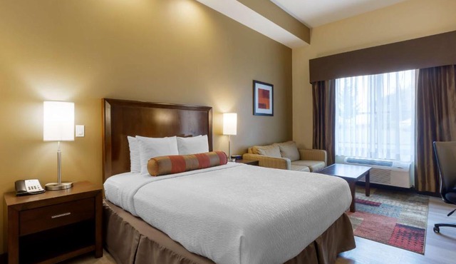 Best Western Plus Lacey Inn & Suites