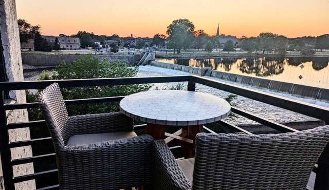 Bremer Avenue Penthouse