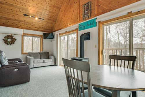 Cabin w/Boat Dock on Potato Lake: Pets Welcome!