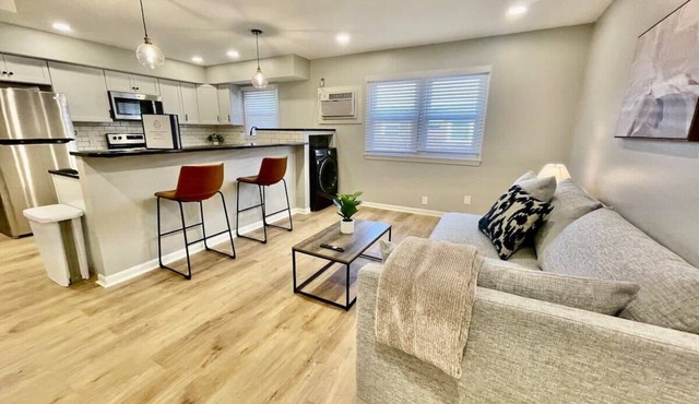Central Apartment by UNMC, Walk Everywhere