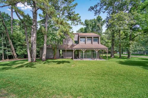 Coldspring Cottage < 1 Mi to Lake Livingston! in Coldspring