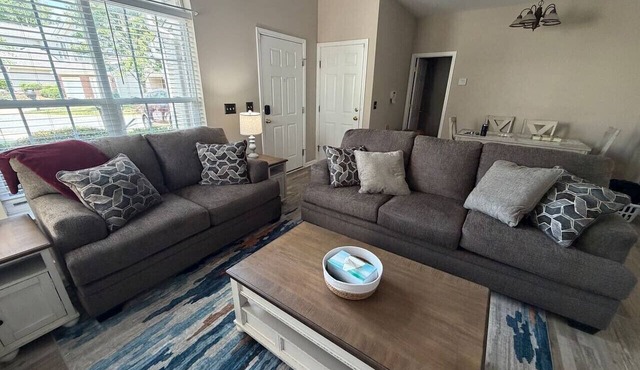 Conveniently located High Point Townhome