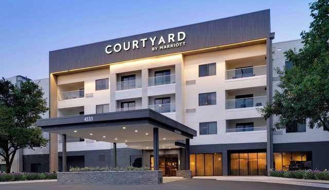 Courtyard by Marriott Austin South