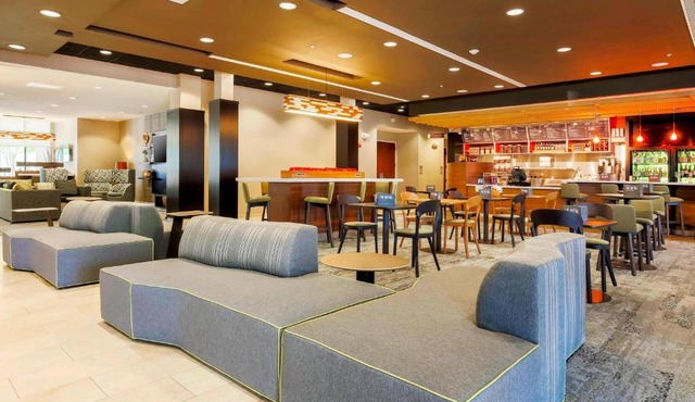 Courtyard by Marriott Dallas Arlington South