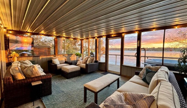 Cozy lakefront Aframe w hot tub & dock