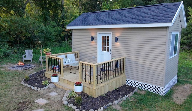 Cozy Tiny House near Hillsdale College