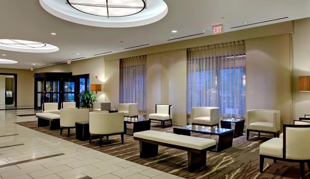 Crowne Plaza Chicago Ohare Hotel & Conf Ctr by IHG