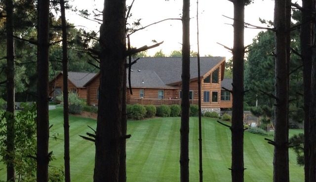 DANCING PINES SUITE at Dancing Pines Retreat A Luxury Log Home & Pet Friendly.