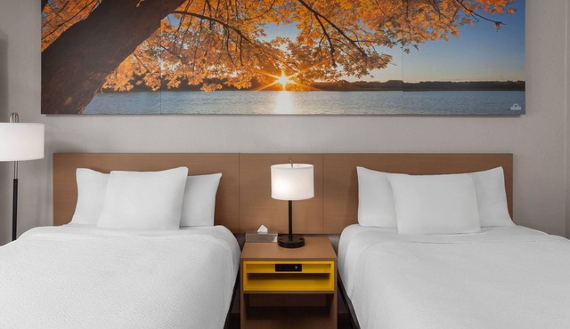 Days Inn by Wyndham Mason City