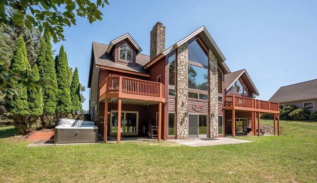 Dog Friendly Lakefront Home w/Pool & Hot Tub!