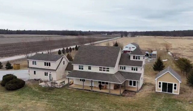 Family-Friendly Lake Champlain Retreat with Lake Access and New Hot Tub