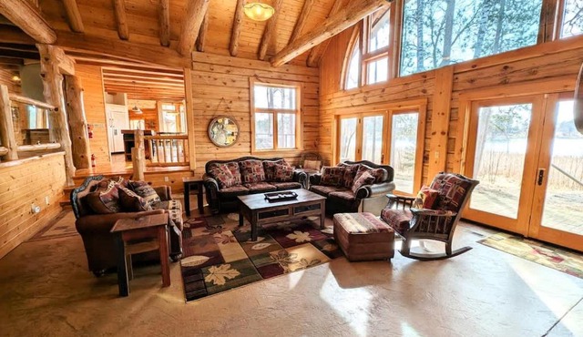 Fish Hook River Log Home with Theater & Dock