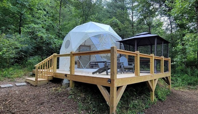 Geodome on Creek, Great Getaway, WIFI & Hot Shower near Boone, NC