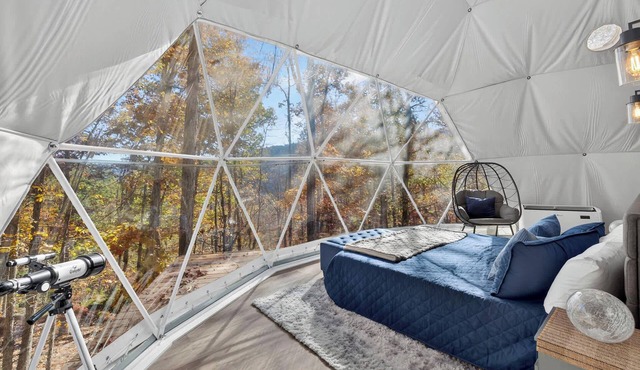 Glamping dome w/deck & views