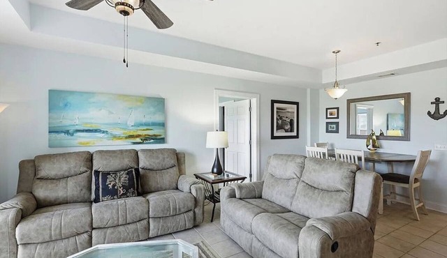 Gorgeous River front 3 Bdrm Condo with amazing views in charming Darien GA